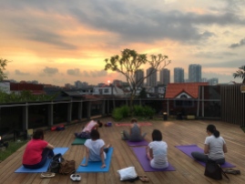 rooftop yoga singapore_13 Sep