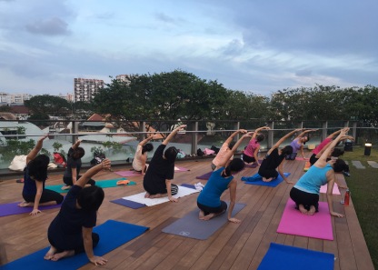 rooftop-yoga-singapore_22-feb_2